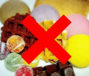 お菓子抜き　ダイエット　摂取カロリー減　効果的